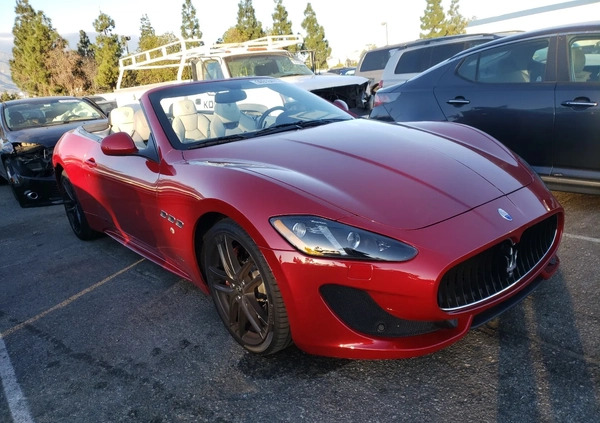 Maserati GranCabrio cena 299000 przebieg: 40700, rok produkcji 2015 z Warszawa małe 562